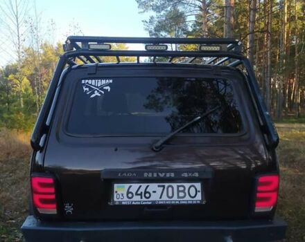 Чорний ВАЗ 2121 Нива, об'ємом двигуна 0 л та пробігом 150 тис. км за 4000 $, фото 5 на Automoto.ua