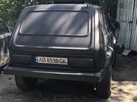 Черный ВАЗ 2121 Нива, объемом двигателя 1.6 л и пробегом 200 тыс. км за 2800 $, фото 1 на Automoto.ua
