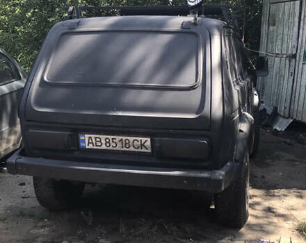 Чорний ВАЗ 2121 Нива, об'ємом двигуна 1.6 л та пробігом 200 тис. км за 2800 $, фото 1 на Automoto.ua