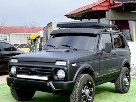 ВАЗ 2121 1985 в Одессе на Automoto.ua Черный ВАЗ 2121, объемом двигателя 1.7 л и пробегом 90 тыс. км за 5000 $, фото 1 на Automoto.ua