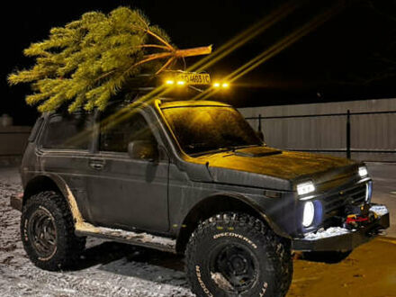 Чорний ВАЗ 2121 Нива, об'ємом двигуна 1.6 л та пробігом 90 тис. км за 5999 $, фото 1 на Automoto.ua