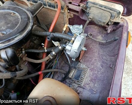 ВАЗ 2121 Нива 1987 у Кропивницькому (Кіровограді) на Automoto.ua Фіолетовий ВАЗ 2121 Нива, об'ємом двигуна 1.6 л та пробігом 161 тис. км за 1200 $, фото 5 на Automoto.ua