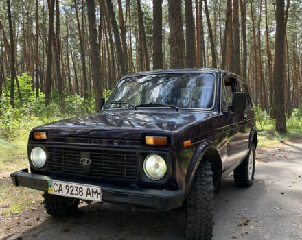 Фіолетовий ВАЗ 2121 Нива, об'ємом двигуна 1.57 л та пробігом 95 тис. км за 1800 $, фото 1 на Automoto.ua