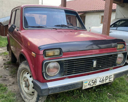 Красный ВАЗ 2121 Нива, объемом двигателя 0 л и пробегом 150 тыс. км за 1200 $, фото 1 на Automoto.ua