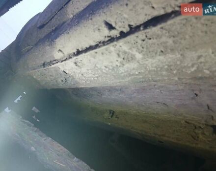 Красный ВАЗ 2121 Нива, объемом двигателя 1.58 л и пробегом 200 тыс. км за 1500 $, фото 2 на Automoto.ua