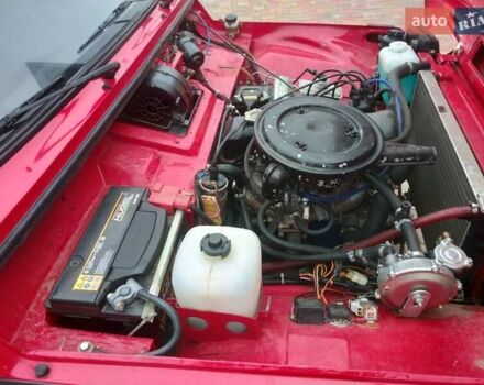 Красный ВАЗ 2121 Нива, объемом двигателя 1.7 л и пробегом 20 тыс. км за 5500 $, фото 15 на Automoto.ua