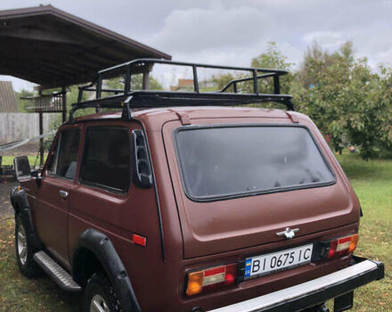ВАЗ 2121 Нива 1979 в Шишаках на Automoto.ua Красный ВАЗ 2121 Нива, объемом двигателя 1.57 л и пробегом 53 тыс. км за 2750 $, фото 5 на Automoto.ua