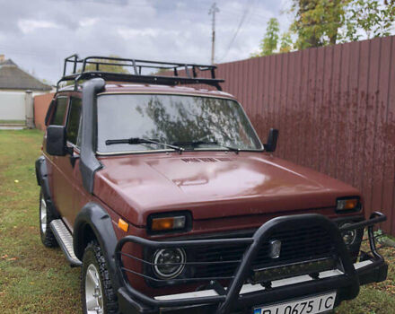 ВАЗ 2121 Нива 1979 в Шишаках на Automoto.ua Красный ВАЗ 2121 Нива, объемом двигателя 1.57 л и пробегом 53 тыс. км за 2750 $, фото 4 на Automoto.ua