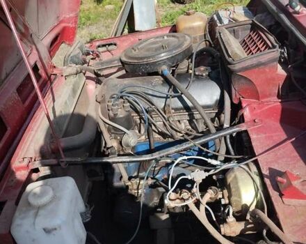 Красный ВАЗ 2121 Нива, объемом двигателя 1.6 л и пробегом 180 тыс. км за 1060 $, фото 4 на Automoto.ua