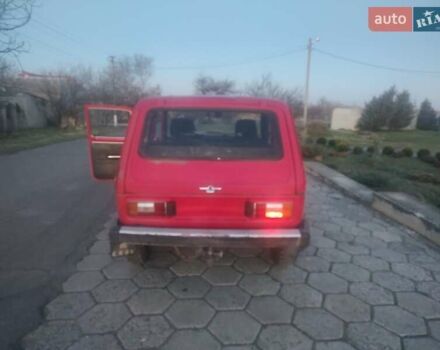 Червоний ВАЗ 2121 Нива, об'ємом двигуна 1.6 л та пробігом 100 тис. км за 1700 $, фото 3 на Automoto.ua