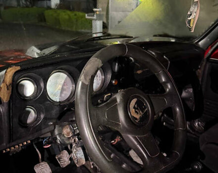 Красный ВАЗ 2121 Нива, объемом двигателя 1.57 л и пробегом 100 тыс. км за 1999 $, фото 5 на Automoto.ua