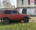 Красный ВАЗ 2121 Нива, объемом двигателя 0 л и пробегом 300 тыс. км за 1699 $, фото 5 на Automoto.ua