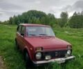 Красный ВАЗ 2121 Нива, объемом двигателя 1.57 л и пробегом 236 тыс. км за 1350 $, фото 1 на Automoto.ua