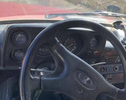 Красный ВАЗ 2121 Нива, объемом двигателя 1.6 л и пробегом 123 тыс. км за 1300 $, фото 3 на Automoto.ua