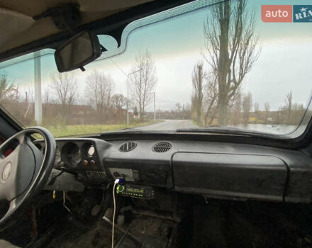 Красный ВАЗ 2121 Нива, объемом двигателя 1.57 л и пробегом 50 тыс. км за 2300 $, фото 4 на Automoto.ua