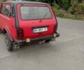 Красный ВАЗ 2121 Нива, объемом двигателя 1.7 л и пробегом 250 тыс. км за 3300 $, фото 1 на Automoto.ua