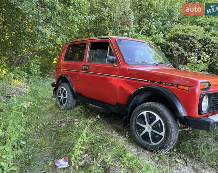 Червоний ВАЗ 2121 Нива, об'ємом двигуна 1.6 л та пробігом 100 тис. км за 1450 $, фото 3 на Automoto.ua