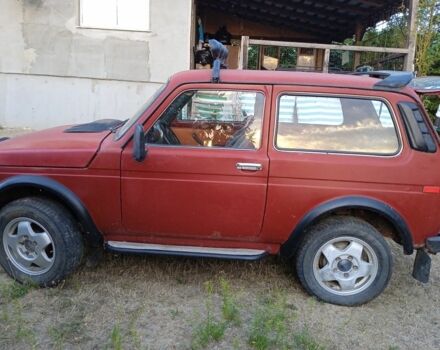 Красный ВАЗ 2121 Нива, объемом двигателя 1.6 л и пробегом 113 тыс. км за 1500 $, фото 9 на Automoto.ua