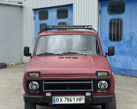 Красный ВАЗ 2121 Нива, объемом двигателя 1.6 л и пробегом 168 тыс. км за 1850 $, фото 7 на Automoto.ua
