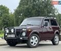 Красный ВАЗ 2121 Нива, объемом двигателя 1.6 л и пробегом 200 тыс. км за 2150 $, фото 1 на Automoto.ua