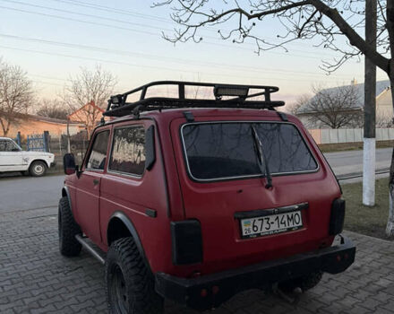 Красный ВАЗ 2121 Нива, объемом двигателя 0 л и пробегом 200 тыс. км за 4000 $, фото 3 на Automoto.ua