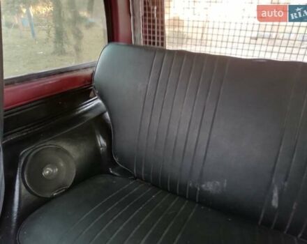 Красный ВАЗ 2121 Нива, объемом двигателя 0 л и пробегом 320 тыс. км за 1500 $, фото 7 на Automoto.ua