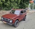 Красный ВАЗ 2121 Нива, объемом двигателя 0 л и пробегом 200 тыс. км за 999 $, фото 1 на Automoto.ua