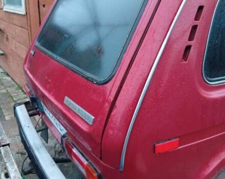 Червоний ВАЗ 2121 Нива, об'ємом двигуна 1.6 л та пробігом 155 тис. км за 2200 $, фото 2 на Automoto.ua