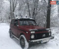 Красный ВАЗ 2121 Нива, объемом двигателя 1.58 л и пробегом 107 тыс. км за 2400 $, фото 8 на Automoto.ua