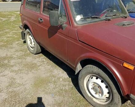 Червоний ВАЗ 2121 Нива, об'ємом двигуна 1.6 л та пробігом 40 тис. км за 2700 $, фото 7 на Automoto.ua