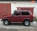 Красный ВАЗ 2121 Нива, объемом двигателя 1.58 л и пробегом 107 тыс. км за 2400 $, фото 3 на Automoto.ua
