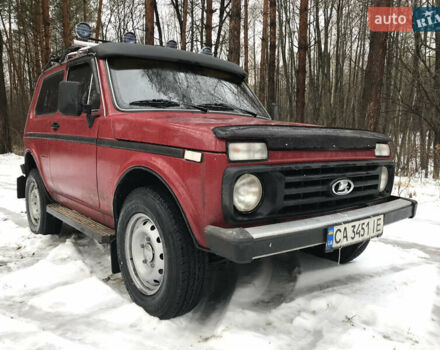 Красный ВАЗ 2121 Нива, объемом двигателя 1.58 л и пробегом 107 тыс. км за 2400 $, фото 14 на Automoto.ua