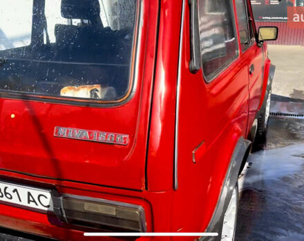 Красный ВАЗ 2121 Нива, объемом двигателя 1.59 л и пробегом 85 тыс. км за 1800 $, фото 4 на Automoto.ua