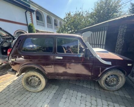 Красный ВАЗ 2121, объемом двигателя 0 л и пробегом 200 тыс. км за 1500 $, фото 2 на Automoto.ua