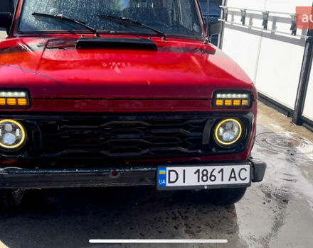 Красный ВАЗ 2121 Нива, объемом двигателя 1.59 л и пробегом 85 тыс. км за 1800 $, фото 1 на Automoto.ua