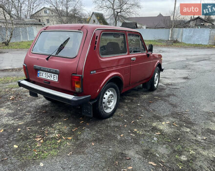 Красный ВАЗ 2121 Нива, объемом двигателя 1.6 л и пробегом 147 тыс. км за 3200 $, фото 4 на Automoto.ua