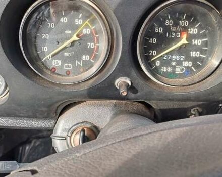 Красный ВАЗ 2121 Нива, объемом двигателя 1.6 л и пробегом 270 тыс. км за 1400 $, фото 4 на Automoto.ua