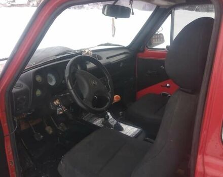 Красный ВАЗ 2121 Нива, объемом двигателя 0 л и пробегом 66 тыс. км за 3100 $, фото 3 на Automoto.ua