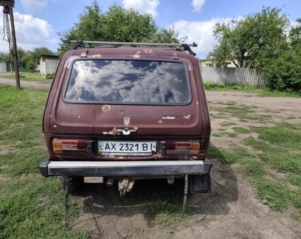 Красный ВАЗ 2121, объемом двигателя 1.6 л и пробегом 2 тыс. км за 1332 $, фото 2 на Automoto.ua