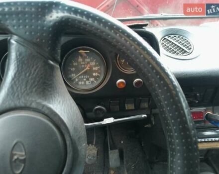 Красный ВАЗ 2121 Нива, объемом двигателя 0.11 л и пробегом 43 тыс. км за 2000 $, фото 7 на Automoto.ua