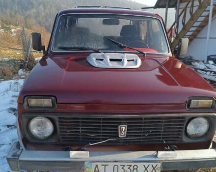 Красный ВАЗ 2121 Нива, объемом двигателя 1.57 л и пробегом 53 тыс. км за 2000 $, фото 2 на Automoto.ua