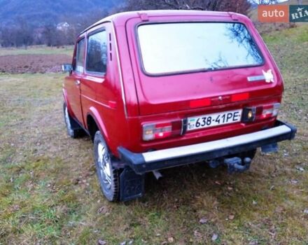 Червоний ВАЗ 2121 Нива, об'ємом двигуна 1.6 л та пробігом 86 тис. км за 2000 $, фото 57 на Automoto.ua