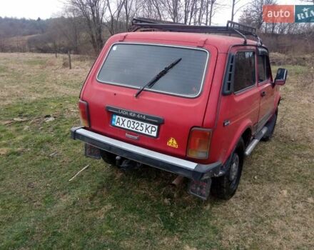 Червоний ВАЗ 2121 Нива, об'ємом двигуна 1.57 л та пробігом 89 тис. км за 2100 $, фото 5 на Automoto.ua