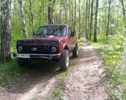 Красный ВАЗ 2121, объемом двигателя 1.7 л и пробегом 1 тыс. км за 4500 $, фото 2 на Automoto.ua