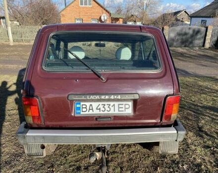 Красный ВАЗ 2121, объемом двигателя 1.7 л и пробегом 45 тыс. км за 5100 $, фото 3 на Automoto.ua