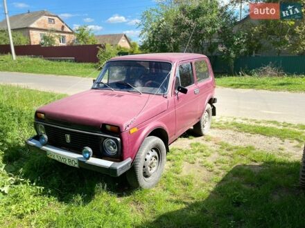 Червоний ВАЗ 2121 Нива, об'ємом двигуна 1.57 л та пробігом 200 тис. км за 1200 $, фото 1 на Automoto.ua