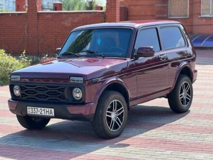 ВАЗ 2121 1981 в Запорожье на Automoto.ua Красный ВАЗ 2121, объемом двигателя 1.6 л и пробегом 100 тыс. км за 3200 $, фото 1 на Automoto.ua