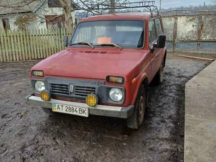 ВАЗ 2121 Нива 1981 у Городенке на Automoto.ua Червоний ВАЗ 2121 Нива, об'ємом двигуна 1.6 л та пробігом 86 тис. км за 1299 $, фото 1 на Automoto.ua