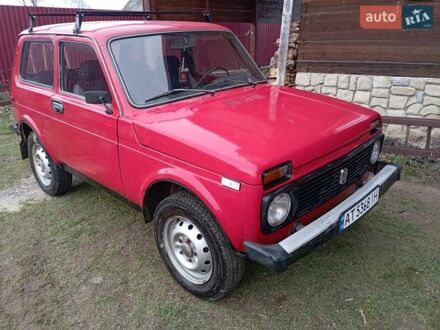 Красный ВАЗ 2121 Нива, объемом двигателя 1.6 л и пробегом 95 тыс. км за 1800 $, фото 1 на Automoto.ua