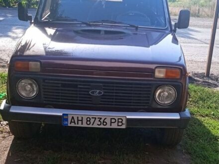 ВАЗ 2121 1985 в Доброполье на Automoto.ua Красный ВАЗ 2121, объемом двигателя 1.6 л и пробегом 50 тыс. км за 2422 $, фото 1 на Automoto.ua